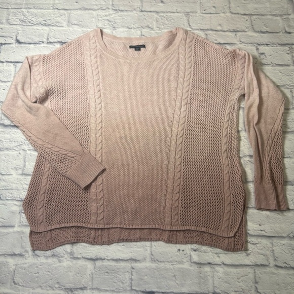 American Eagle Outfitters Pink Ombré Cable Knit Sweater. Lightweight for Fall! - Picture 1 of 8
